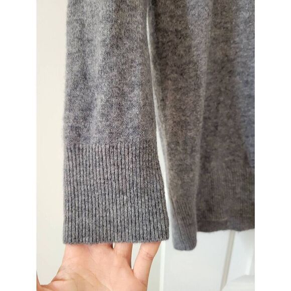 Equipment V-neck Grey Cashmere Sweater S $288 - Picture 4 of 8
